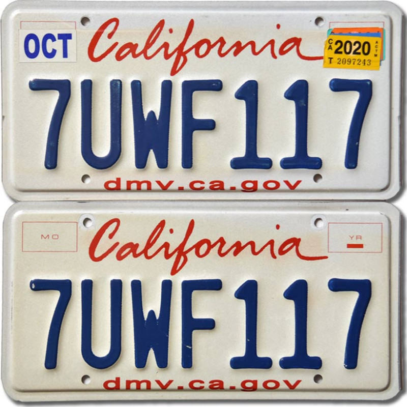 Americká SPZ California 7UWF117 pár