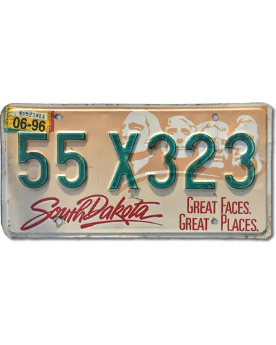 Americká SPZ South Dakota Faces 55 X323