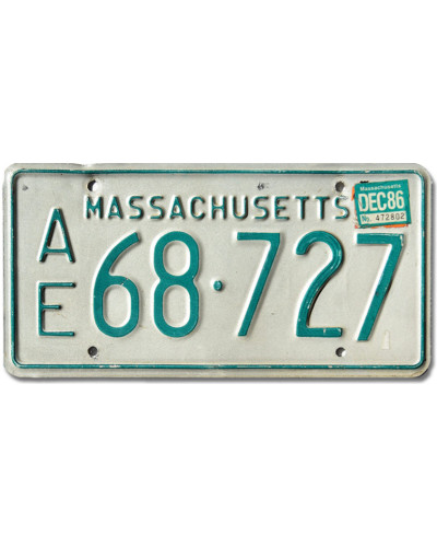 Americká SPZ Massachusetts AE68-727
