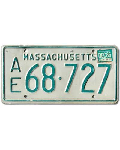 Americká SPZ Massachusetts AE68-727