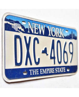 Americká SPZ New York Empire State DXC-4069