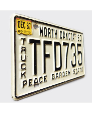 Americká SPZ North Dakota 1980 Peace Garden TFD735