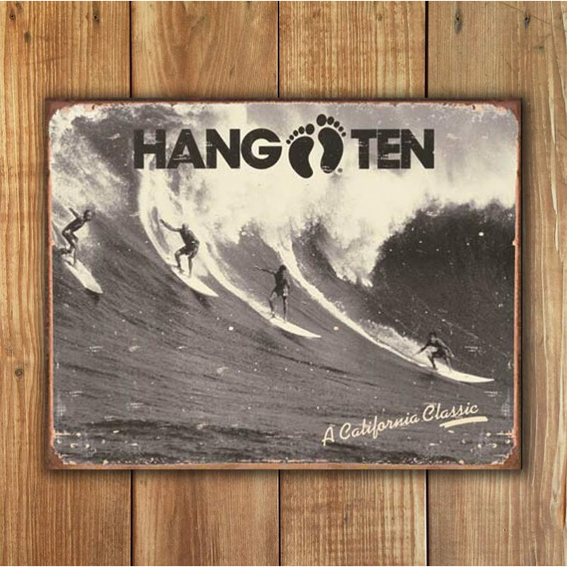 Plechová cedule Hang Ten - California Classic 40 cm x 32 cm w Plechová cedule Hang Ten - California Classic 40 cm x 32 cm w
