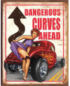 Plechová cedule Dangerous Curves 40 cm x 32 cm