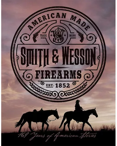 Plechová cedule Smith Wesson American Made 32 cm x 40 cm