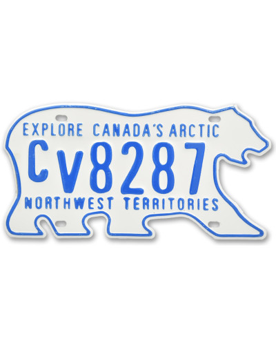 A Arctic Canada Northwest Territories Bear